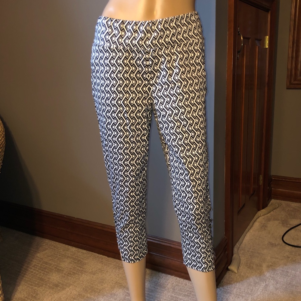 Venus slit detail Capri NWOT